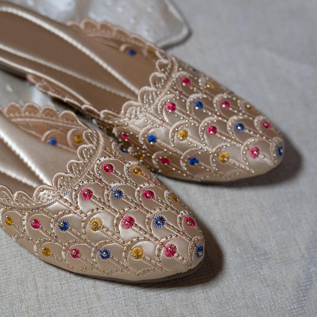 Rang-e-Sunehri Belly - Walking Moon