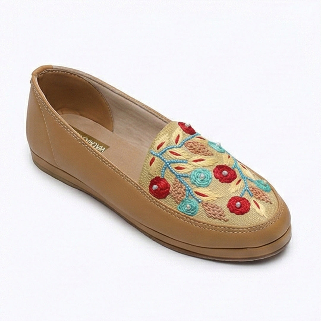 Thread Embroidery Handwork Brown Loafer
